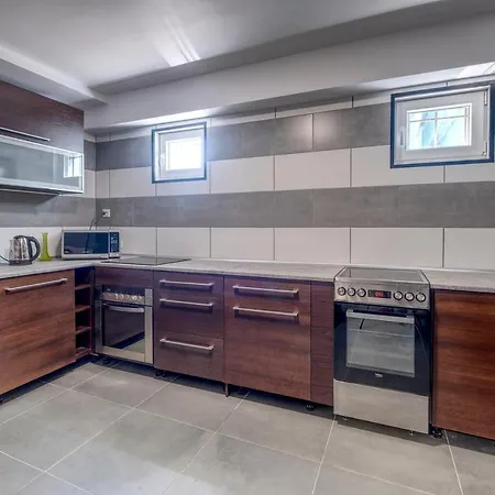 Goscinne Zeglarz فندق مبيت وإفطار *