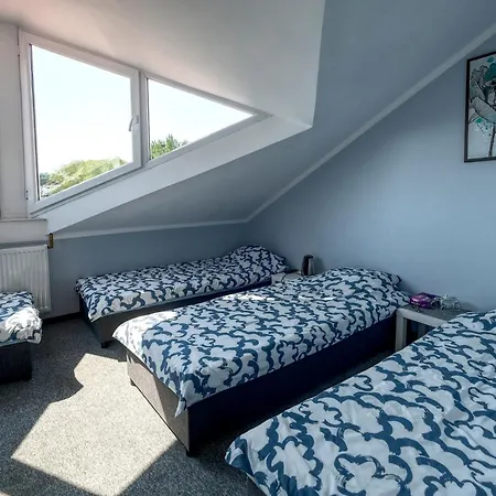 Goscinne Zeglarz * غدينيا