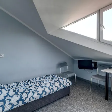 فندق مبيت وإفطار Goscinne Zeglarz غدينيا