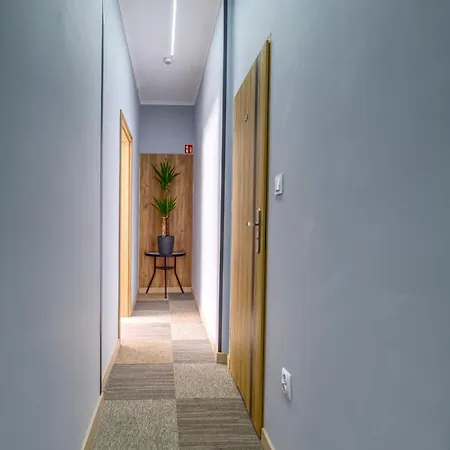 فندق مبيت وإفطار Goscinne Zeglarz غدينيا